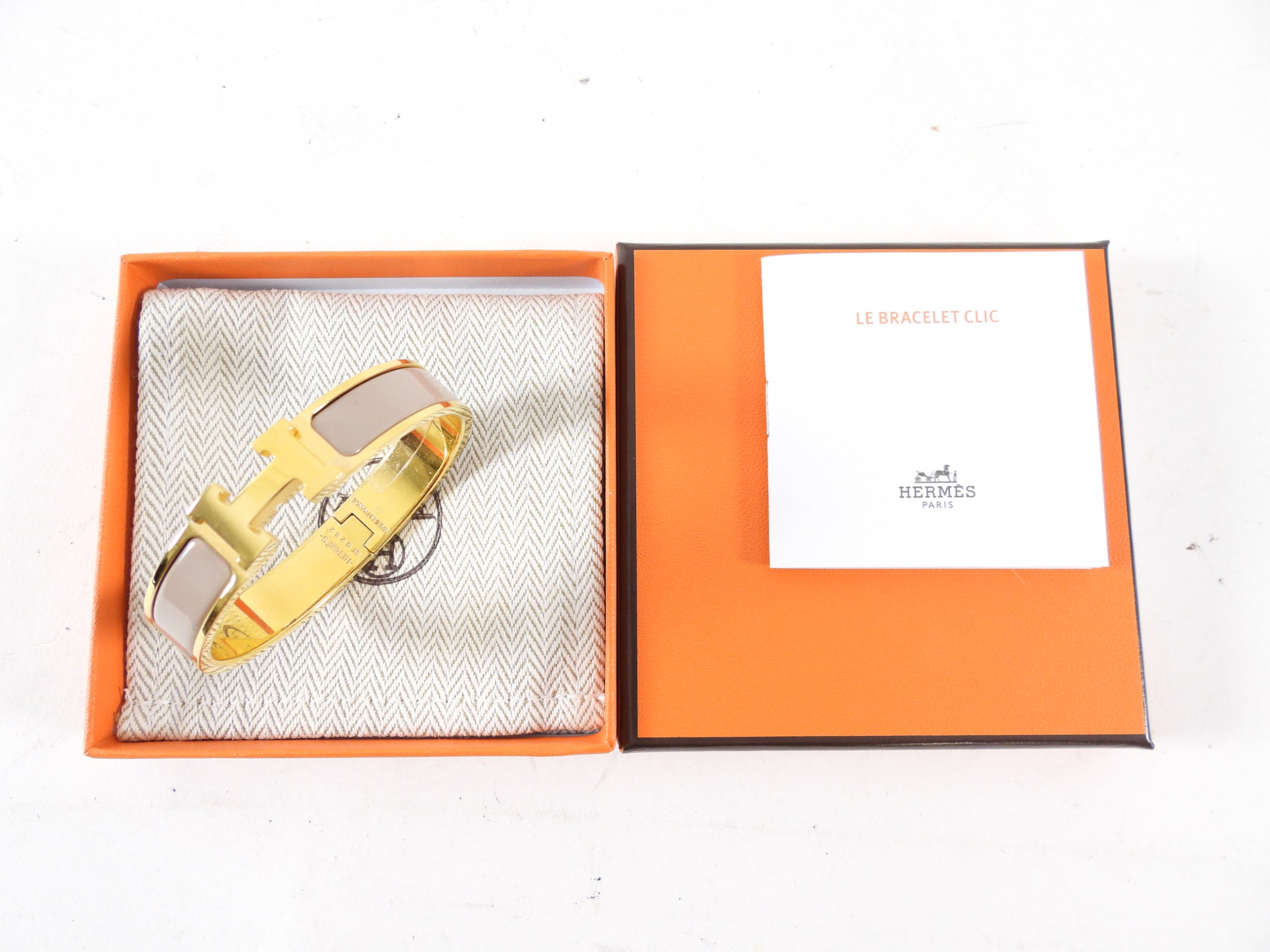 Hermes Clic H Enamel Bracelet Maron Glace GHW PM
