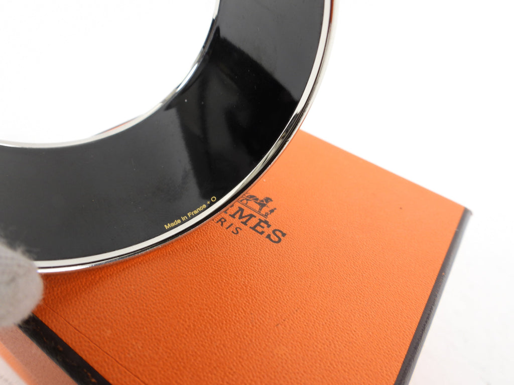 Hermes White and Silver Extra Wide Grand Apparat Enamel Bangle Bracelet