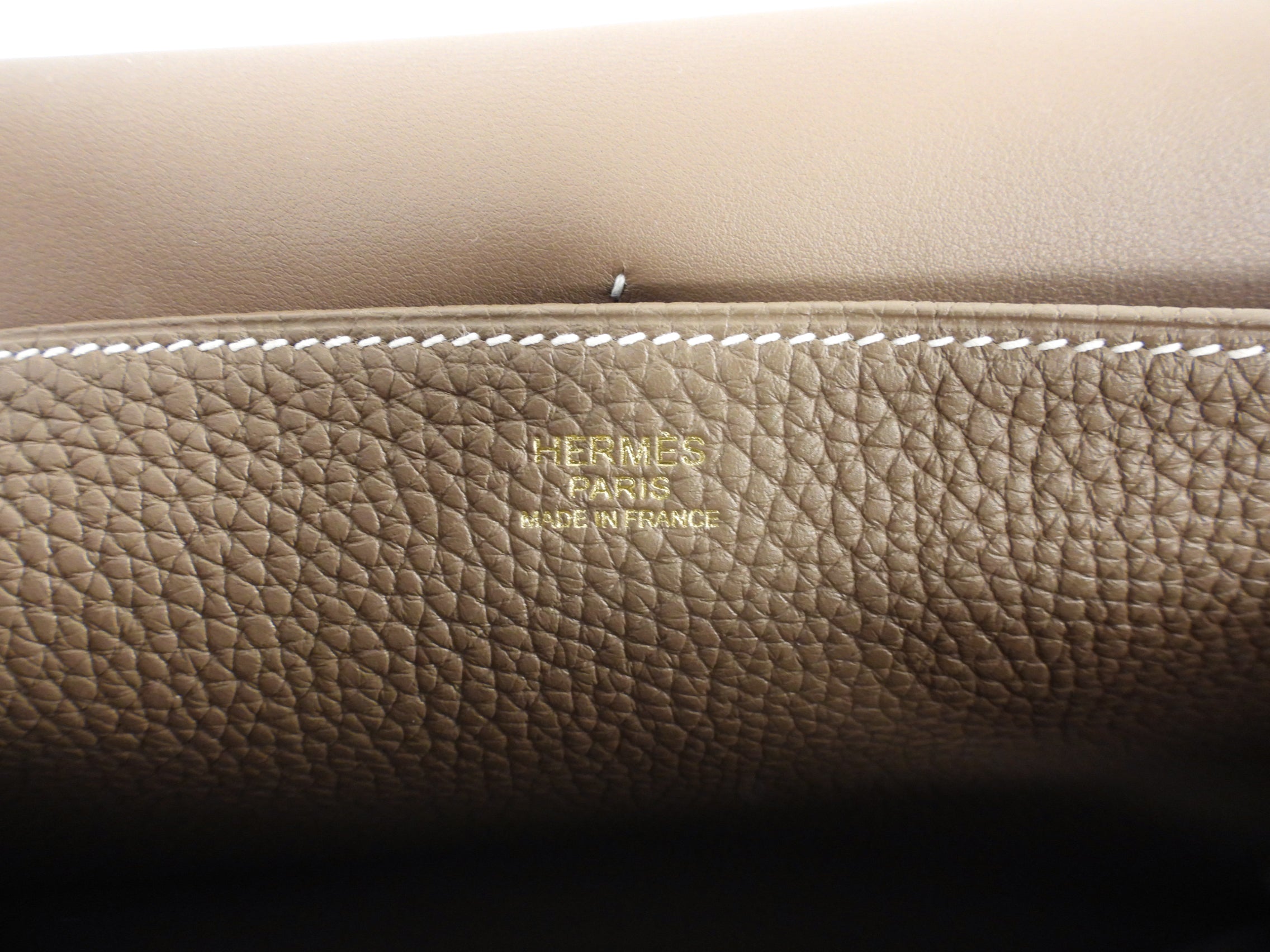 Hermes Halzan 31 Etoupe GM Taurillon Clemence GHW