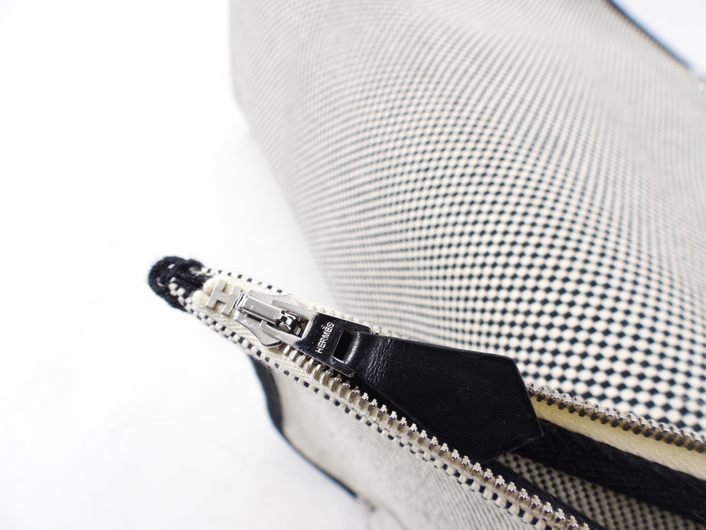 Hermes Herbag Zip 31 Toile Criss Cross Bag