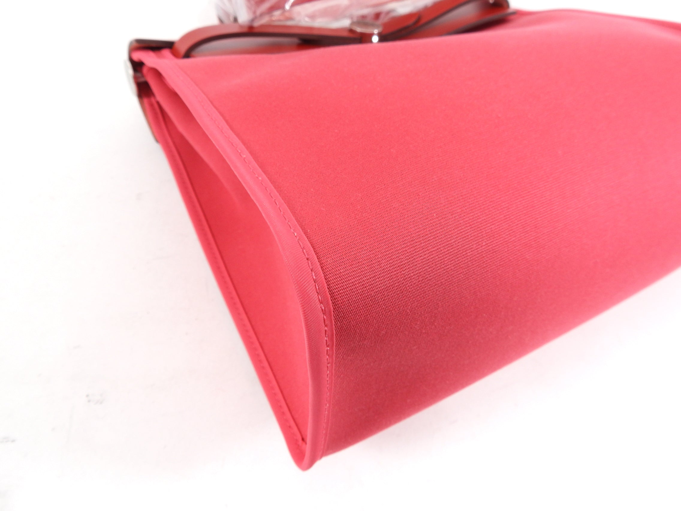 Hermes Herbag Zip 31 Bicolor Rose Extreme / Rouge Piment