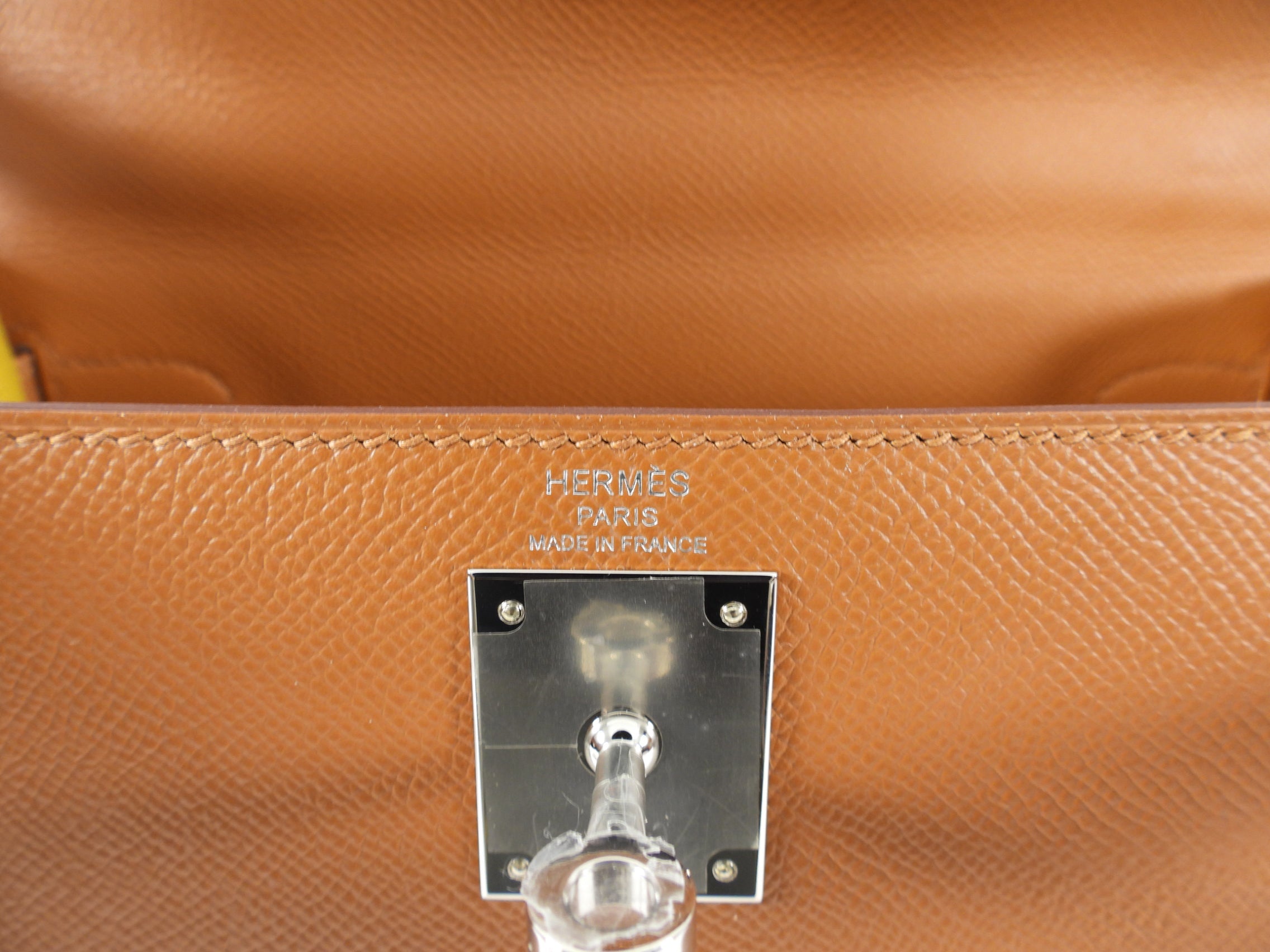 Hermes Kelly II Sellier 28 Epsom PHW Gold / Ambre Bicolor