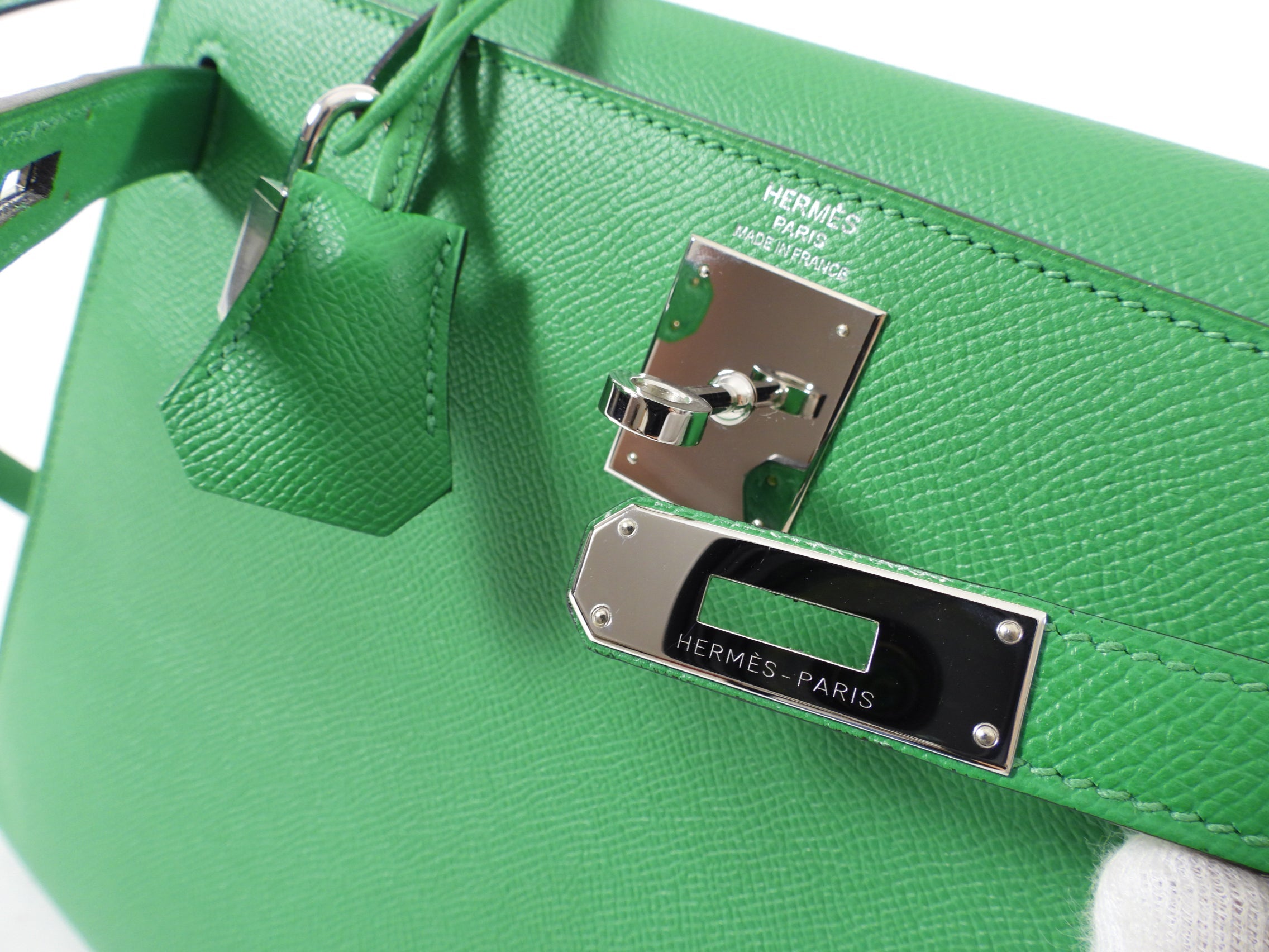 Hermes Kelly 28 Sellier Epsom Green Bamboo PHW Bag