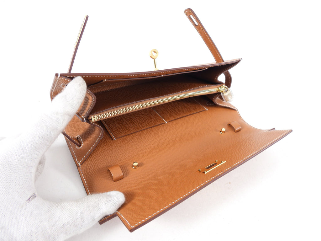 Hermes Kelly To Go Wallet in Epsom Gold GHW
