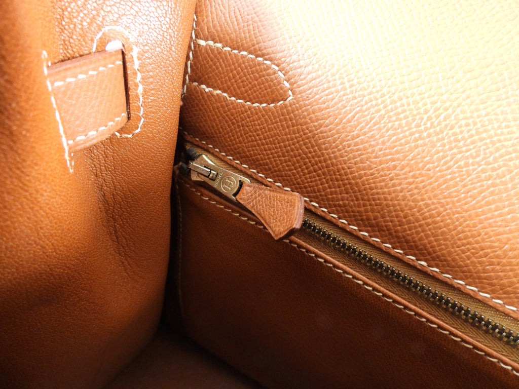 Hermes Vintage 1997 Kelly 32 Gold Courchevel Sellier Bag GHW
