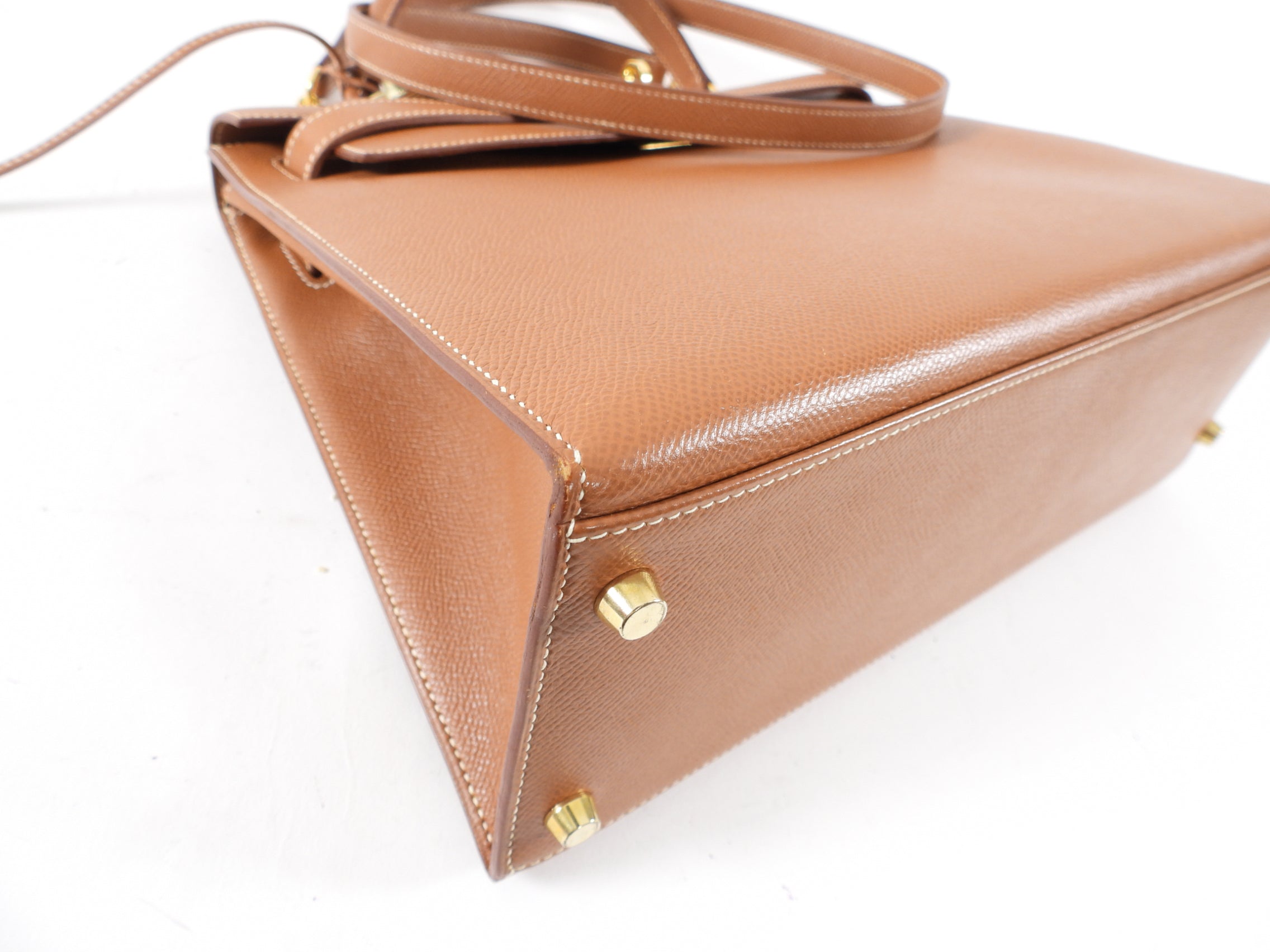 Hermes Vintage 1997 Kelly 32 Gold Courchevel Sellier Bag GHW