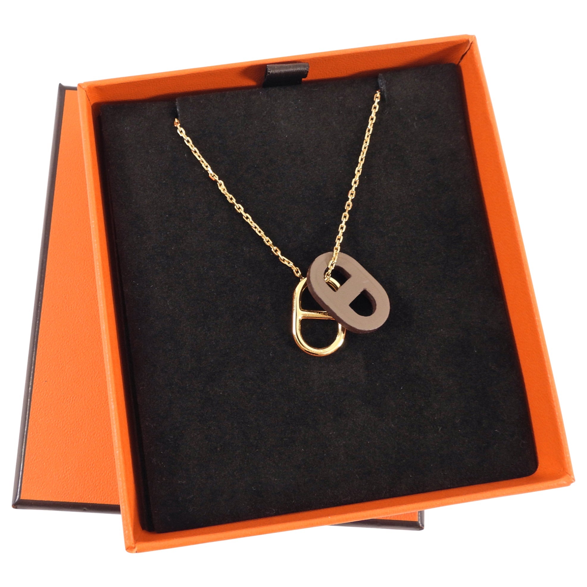Hermes O'Maillon Pendant Necklace Palladium Etoupe