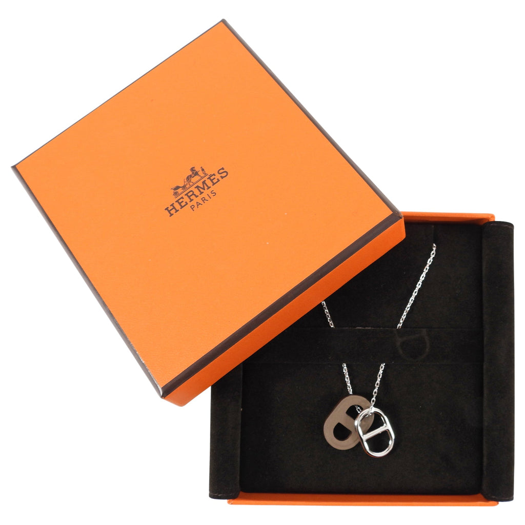 Hermes 2021 O'Maillon Pendant Necklace Palladium Etoupe