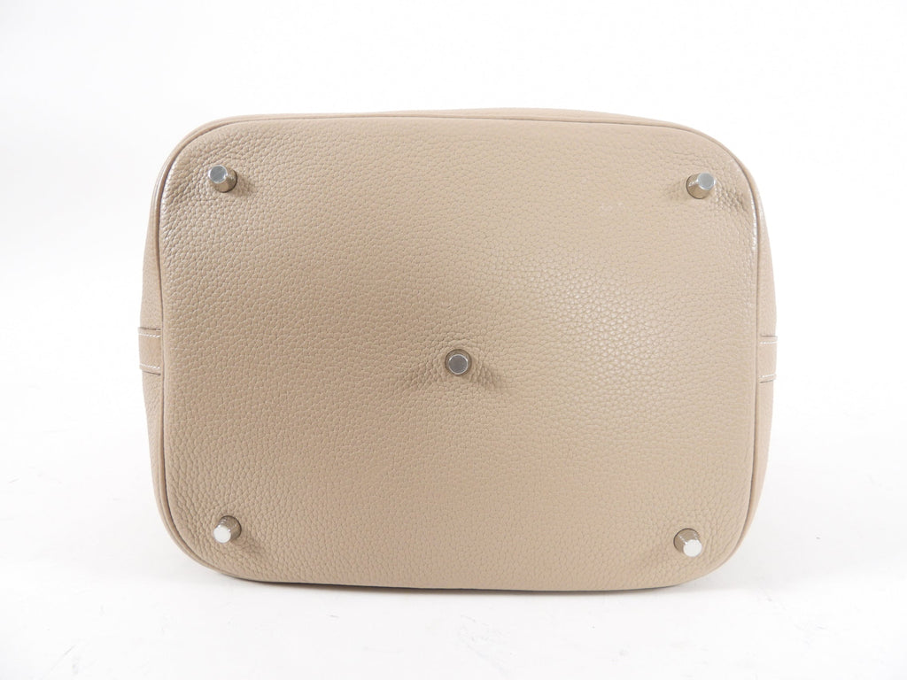 Hermes Picotin Lock 26 GM Clemence Argile Bag