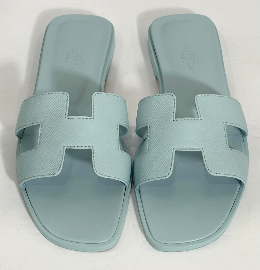 HERMÈS ORAN LEATHER SANDALS