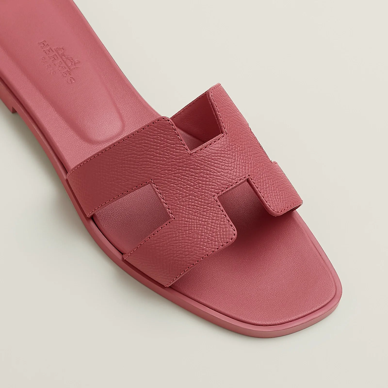 HERMÈS ORAN LEATHER SANDALS