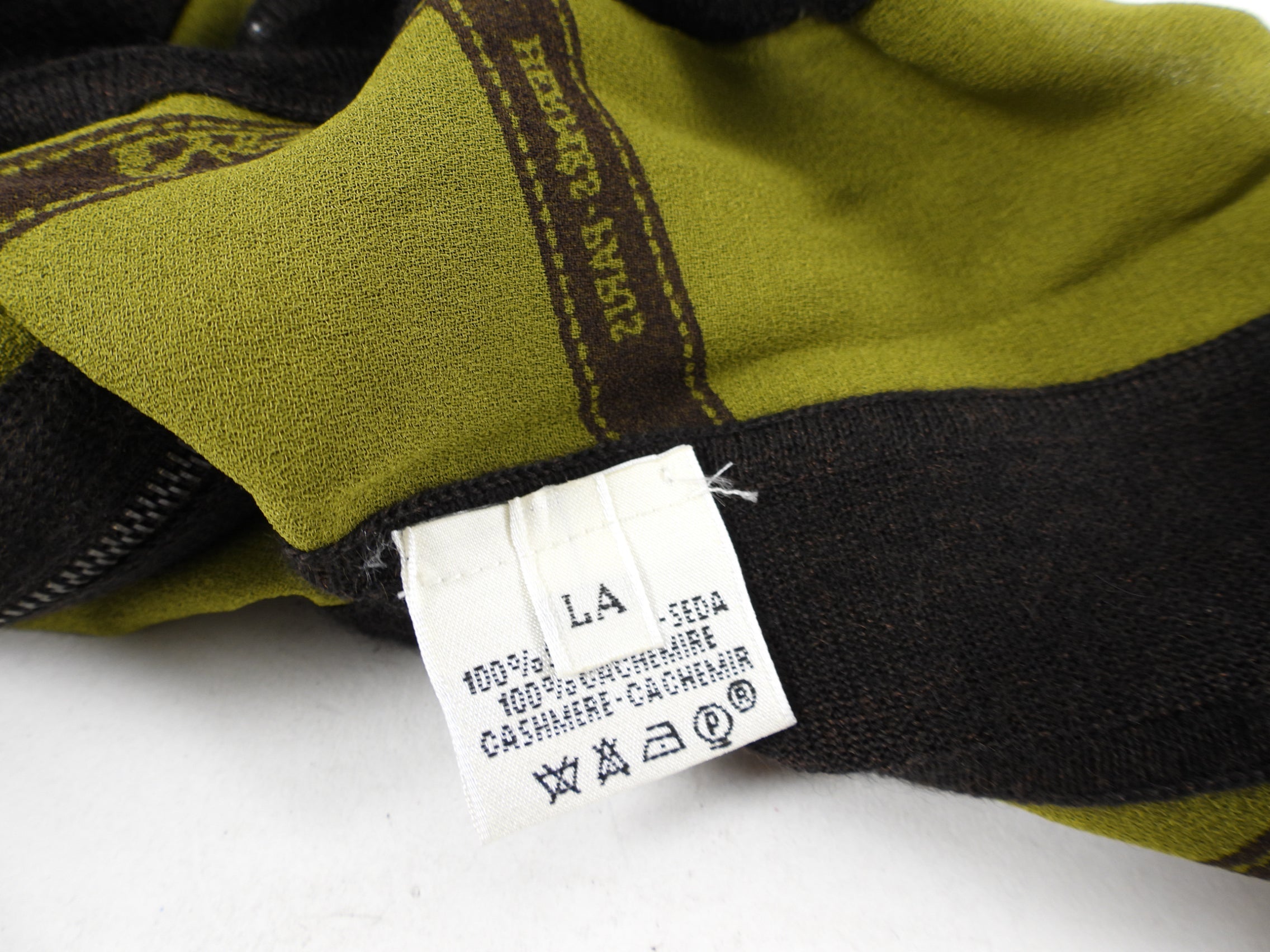 Hermes Dark Brown and Green Logo Zip igan - L