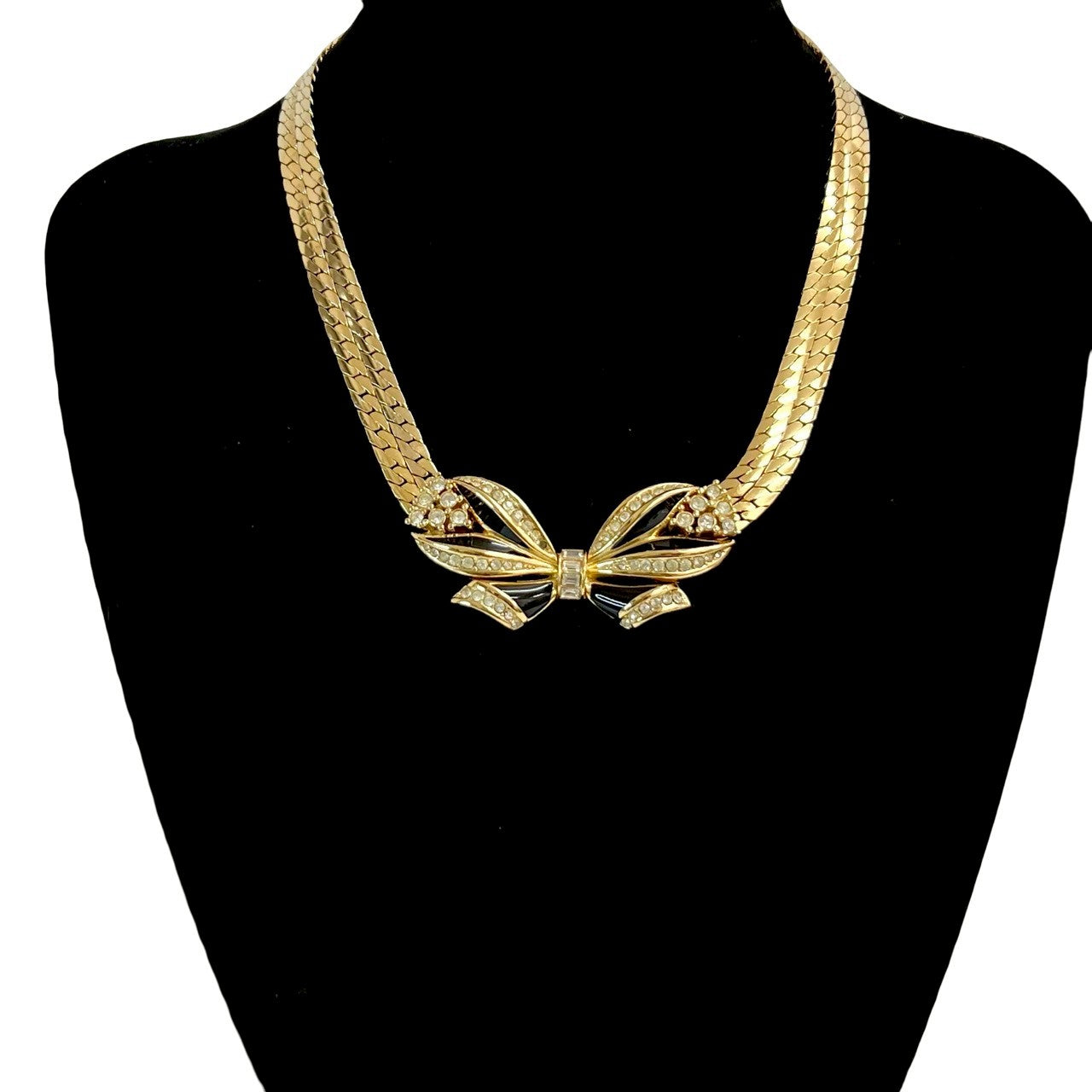Christian Dior Ribbon Necklace