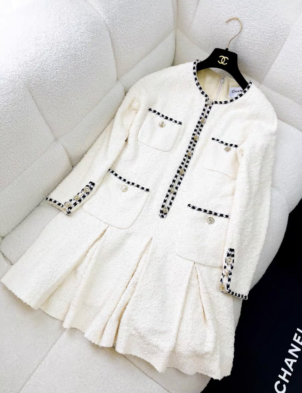 Chanel 21S four pocket off-white dress