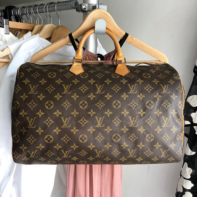 Louis Vuitton Monogram Speedy 40 Bag