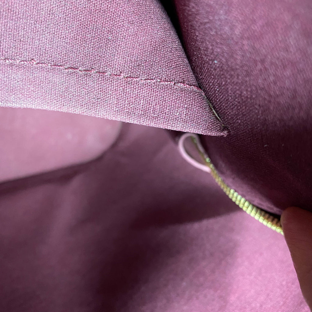 Louis Vuitton Alma PM bag in Monogram Vernis Rouge Fauviste