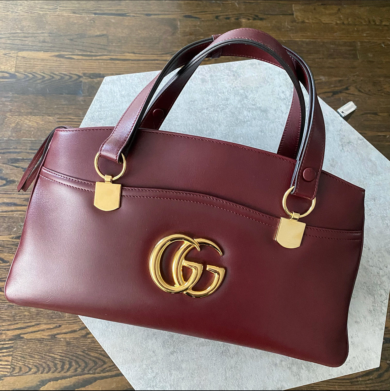 Gucci Burgundy Arli Handle Large GG Logo Bag