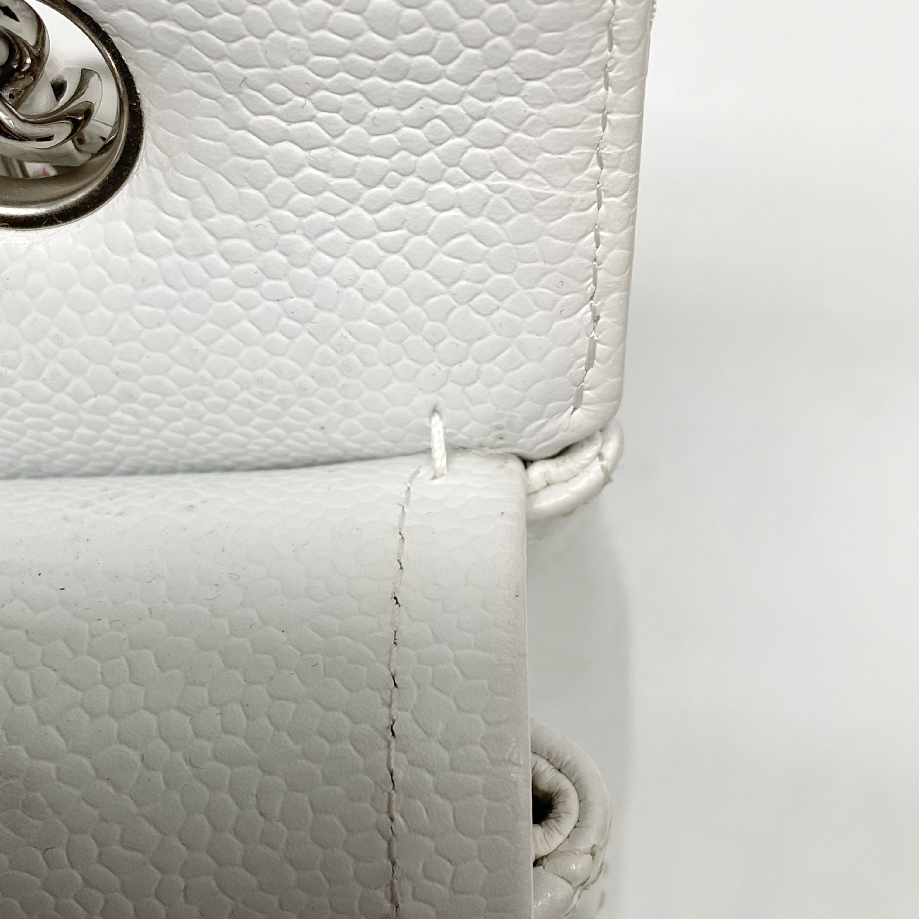 CHANEL MEDIUM CLASSIC DOUBLE FLAP BAG CAVIAR WHITE