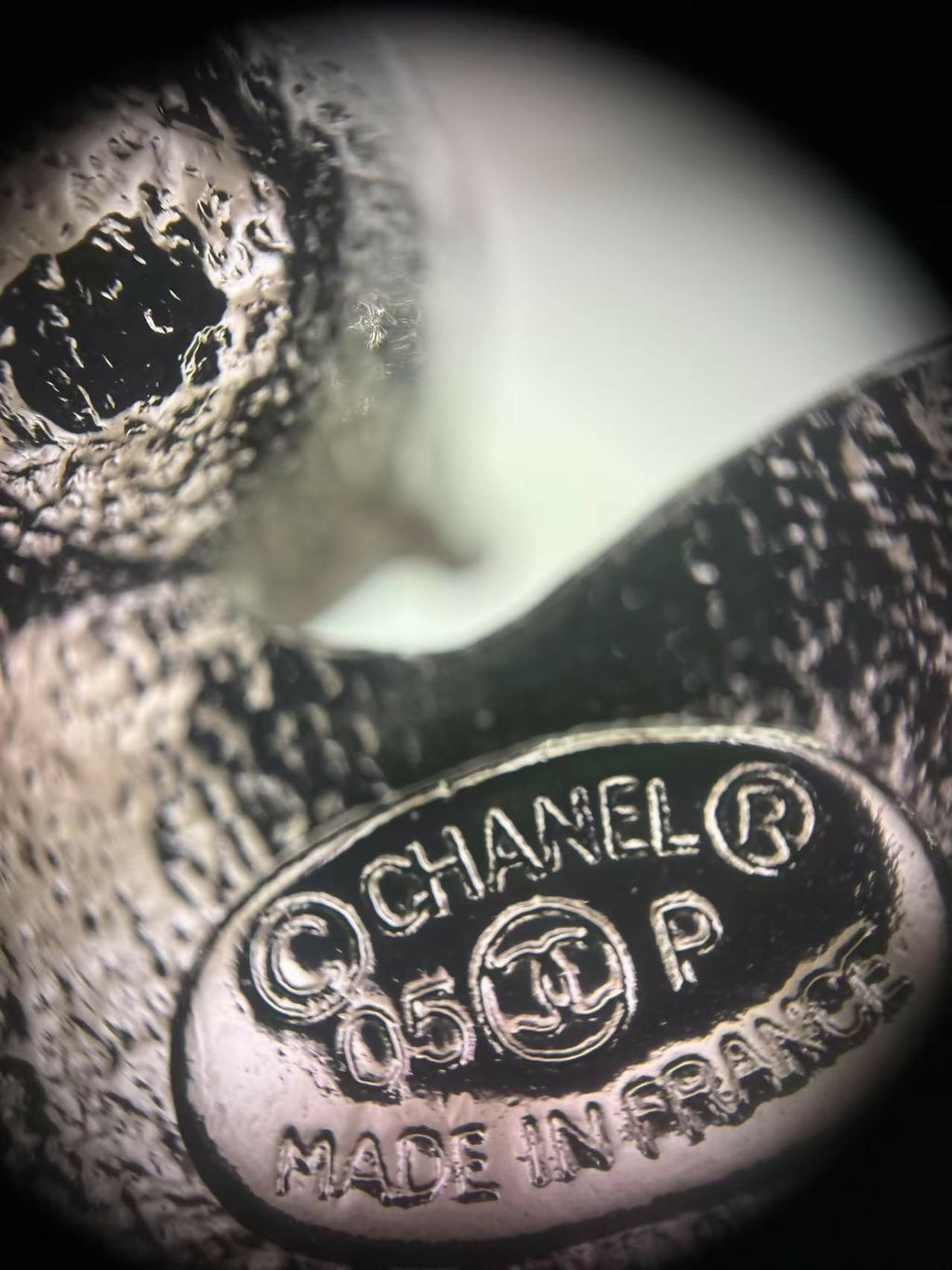 Chanel Vintage 05P Rhinestone Geometric Black And Red Silver Tone Brooch