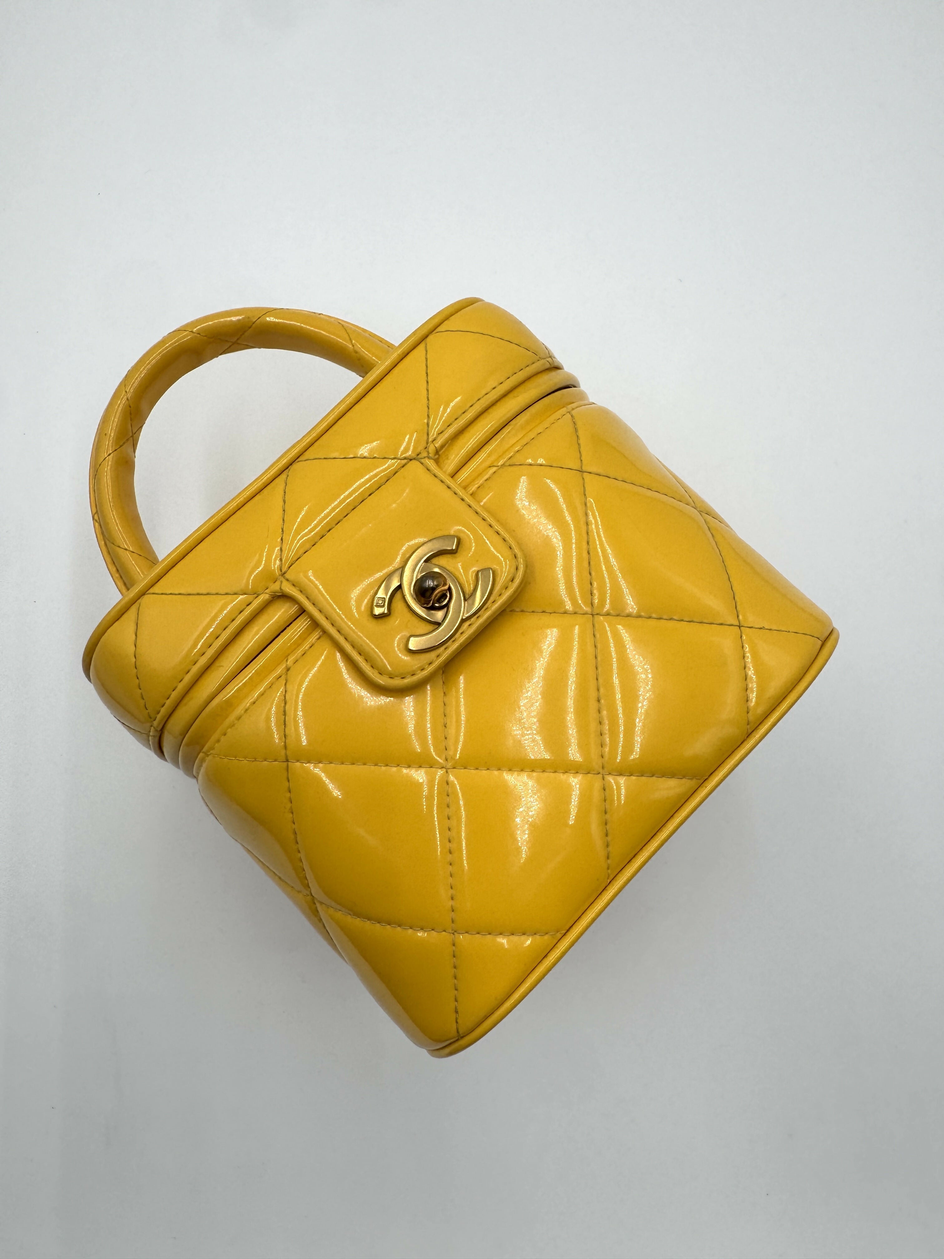 Chanel 1995 Vintage Barbie Yellow Heart-Mirror Vanity Case Bag