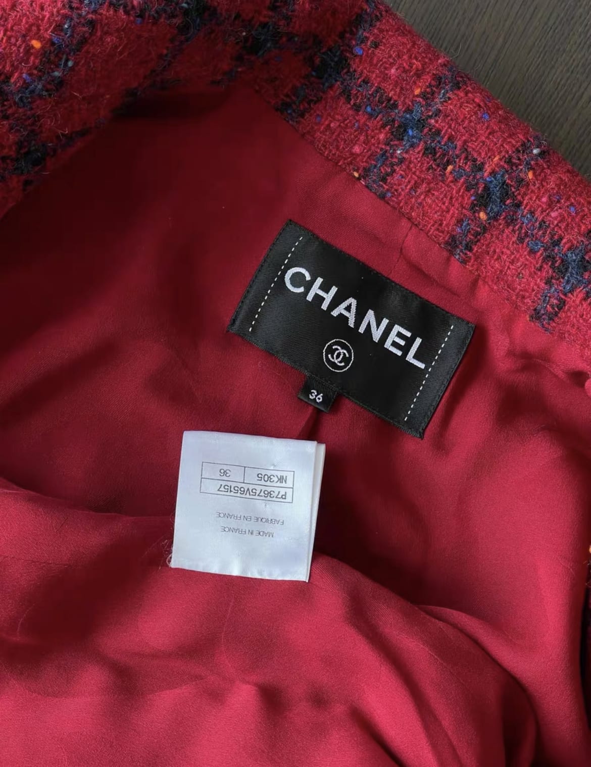 Chanel 2022 AW popular red jacket