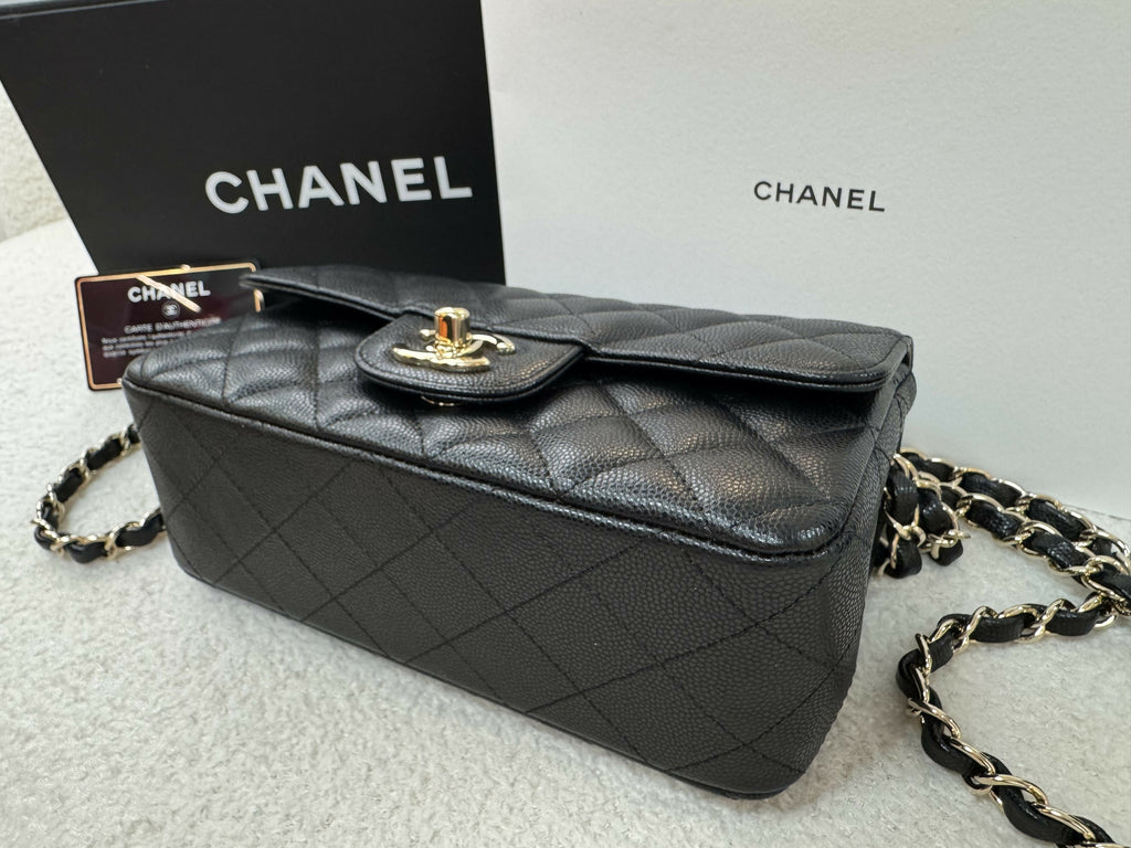 Chanel(17)Small Classic Flap Caviar Bag