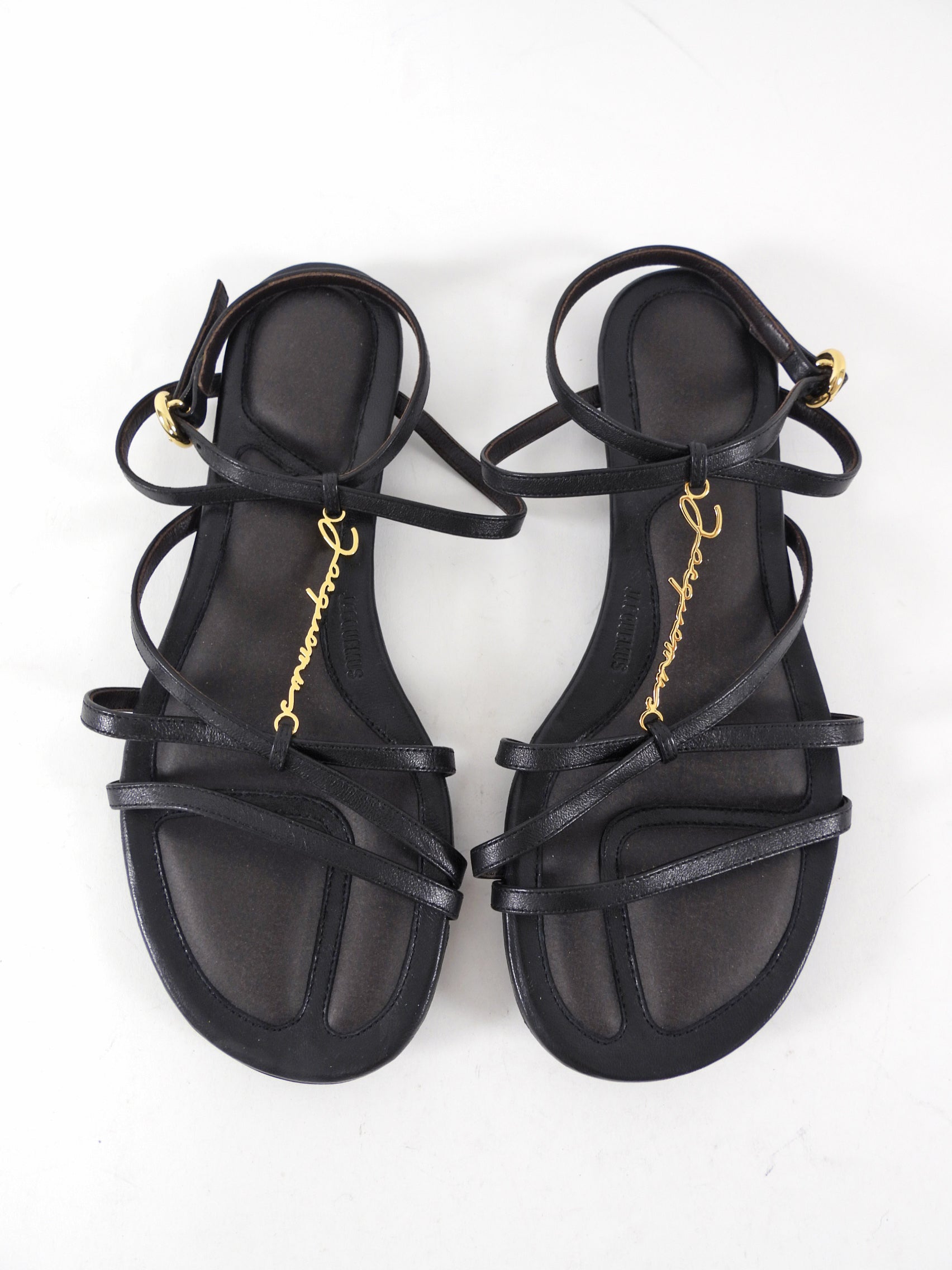 Jacquemus Black Leather Flat Pralu Logo Sandals - 37
