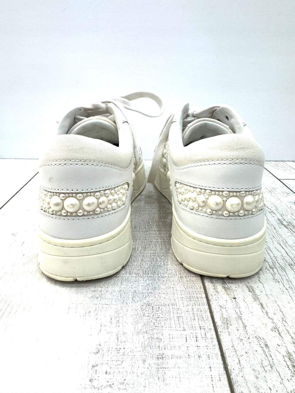 JIMMY CHOO HAWAII F LOW TOP CALFSKIN LEATHER TRAINERS