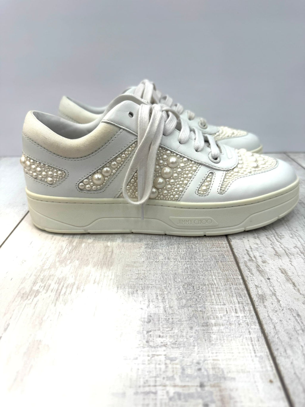 JIMMY CHOO HAWAII F LOW TOP CALFSKIN LEATHER TRAINERS