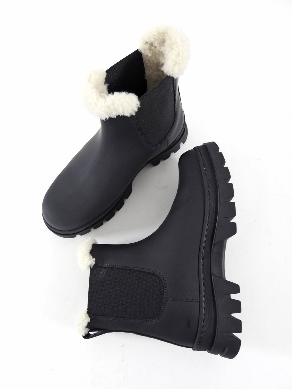 Jenni Kayne Black Rubberized Leather Highland Shearling Ankle Boot - 37