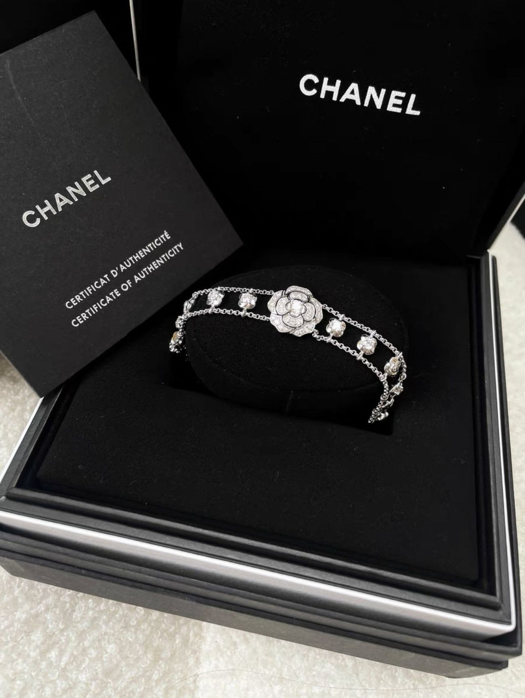 CHANEL Bouton de Camélia Bracelet