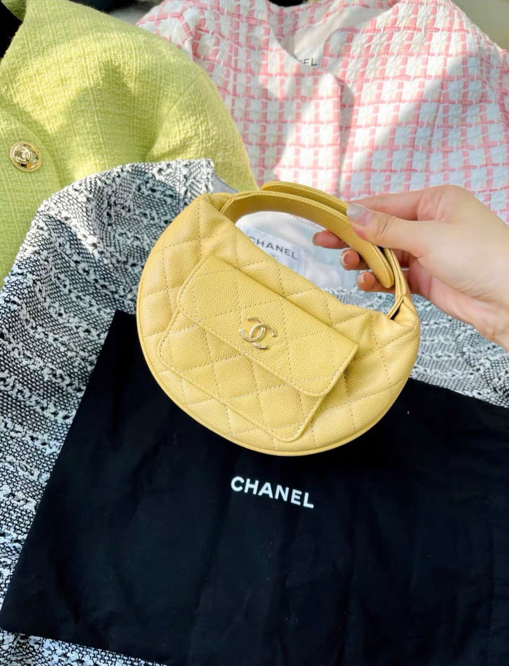 Chanel 23 Yellow Lychee Leather Hula Hoop Clutch