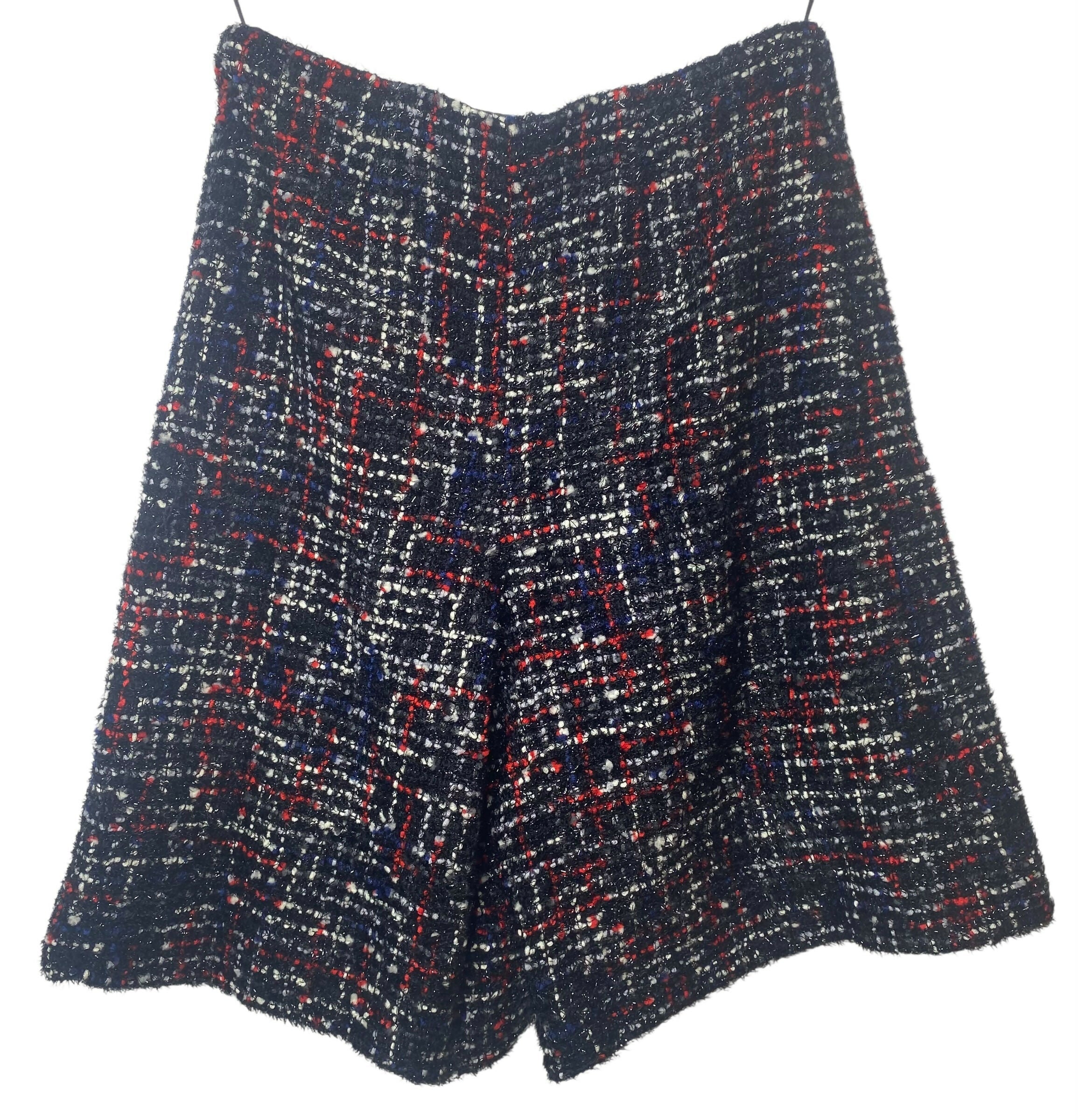 Chanel 17A Paris Cosmopolite Fantasy Tweed Black Red Blue White Shorts FR 36