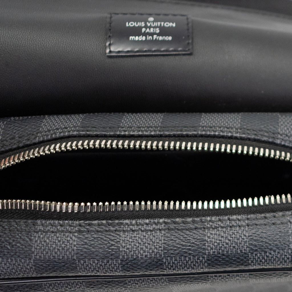 Louis Vuitton 'Hanging Toiletry' Pouch