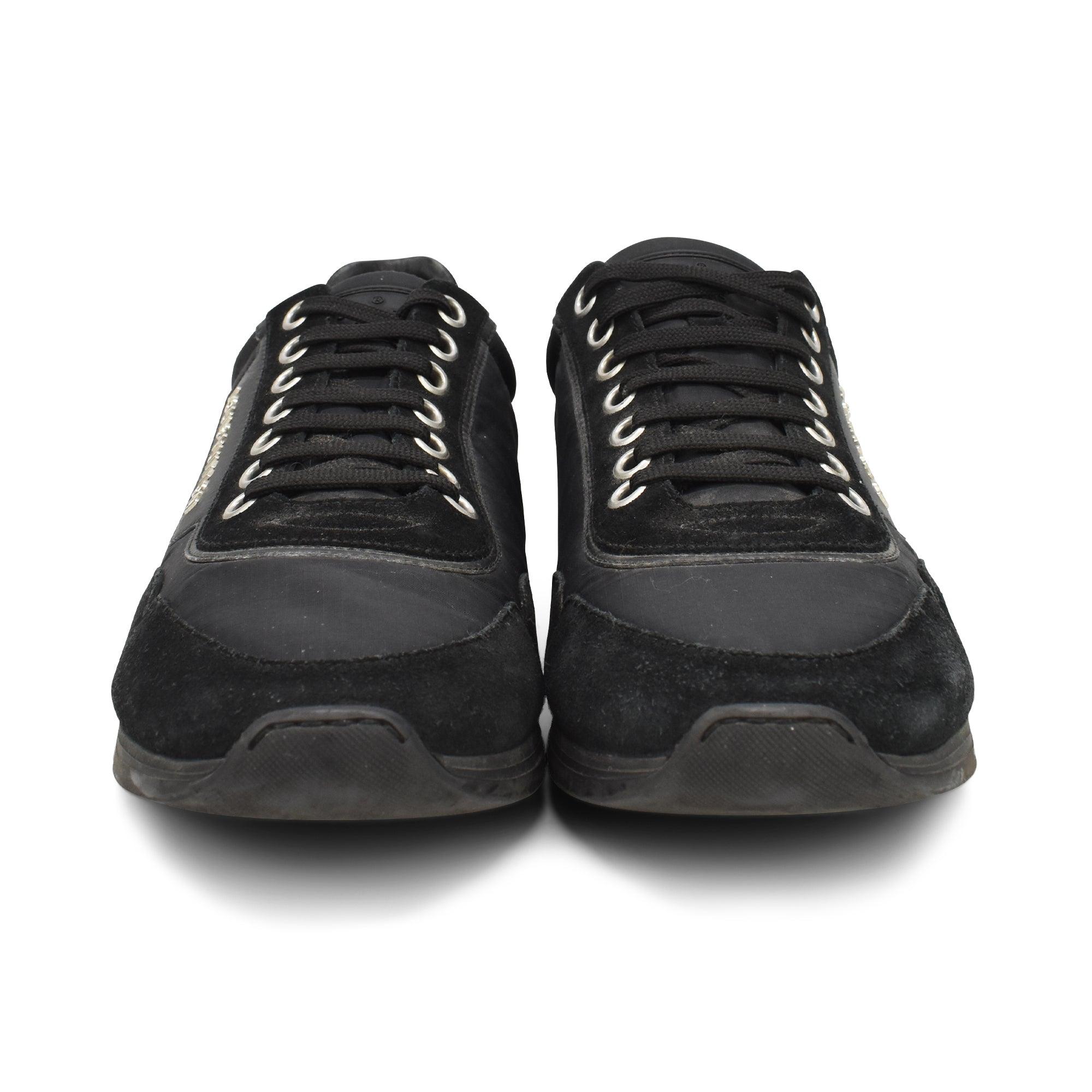 Louis Vuitton Sneakers - Men's 10
