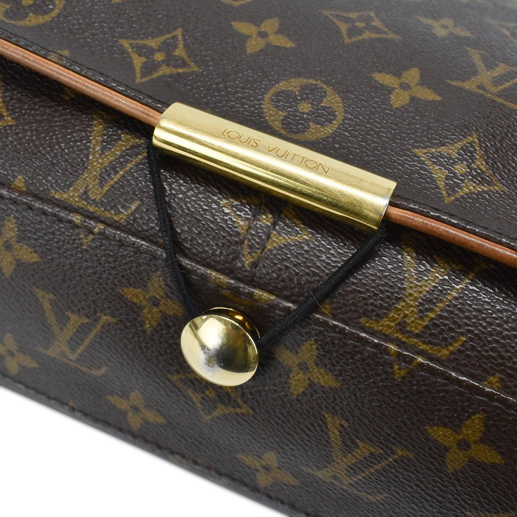 Louis Vuitton 'Valmy GM' Messenger Bag