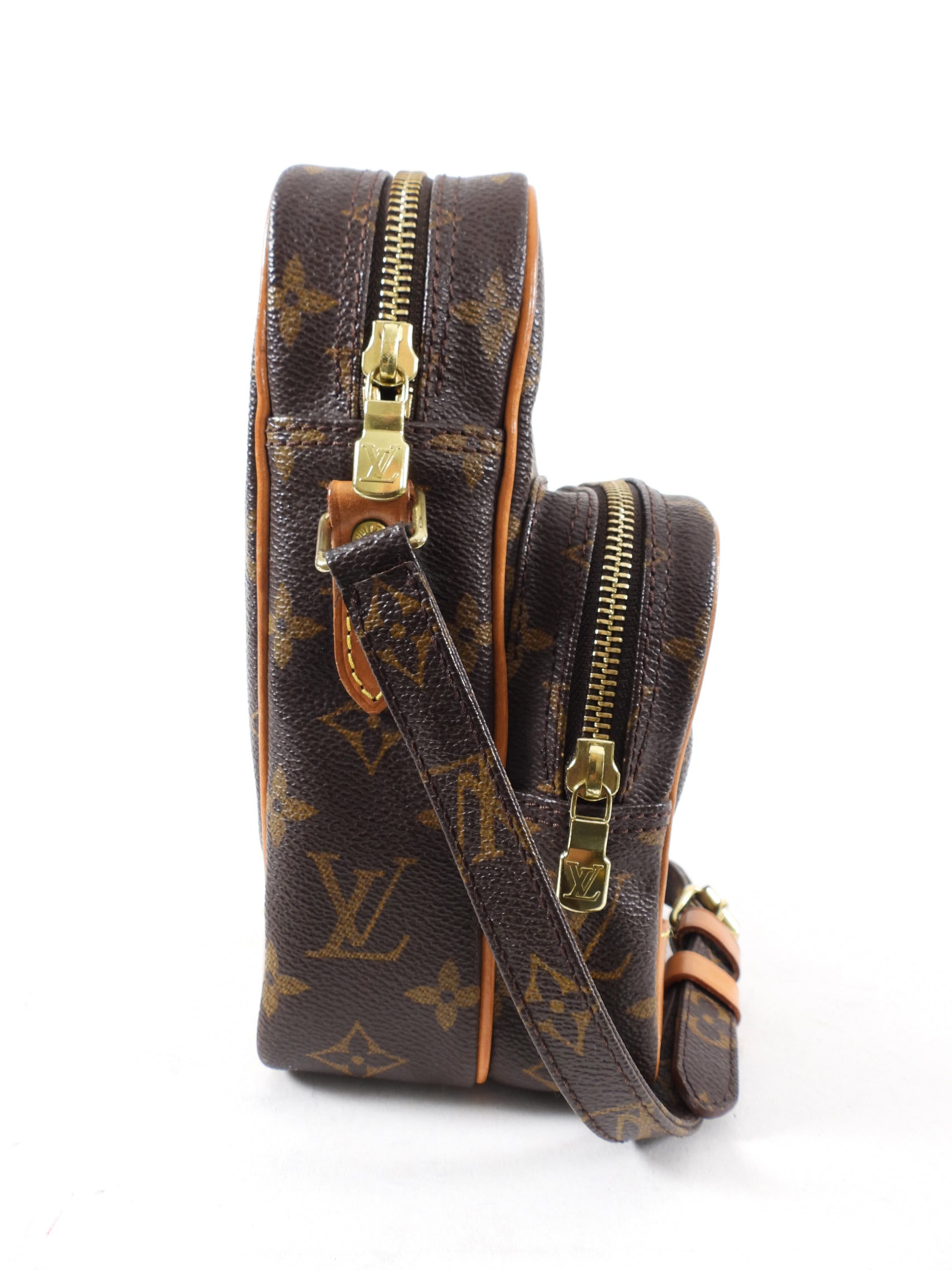 Louis Vuitton Vintage Monogram Canvas Amazone Crossbody Bag