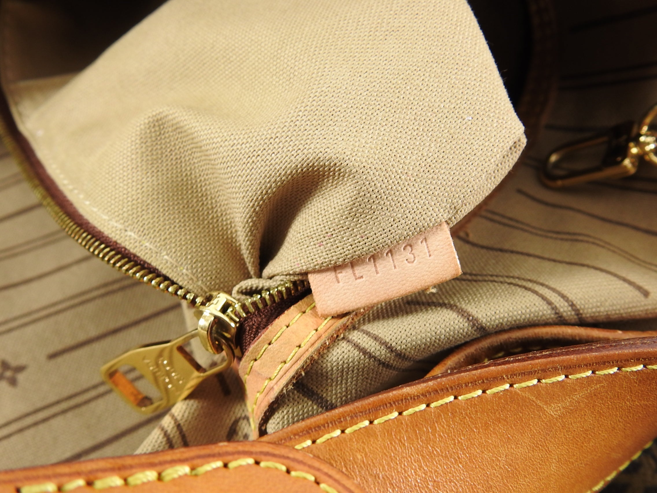 Louis Vuitton Monogram Canvas Delightful GM Bag