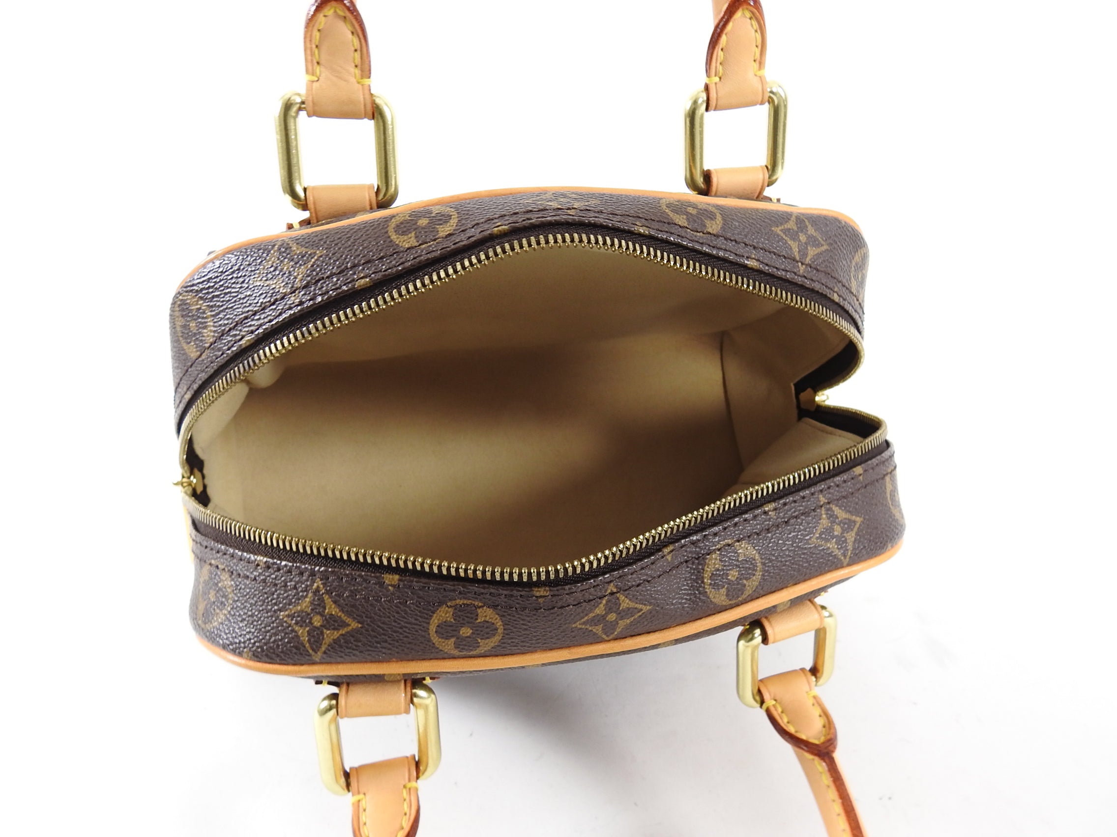 Louis Vuitton Monogram Manhattan Top Handle Bag