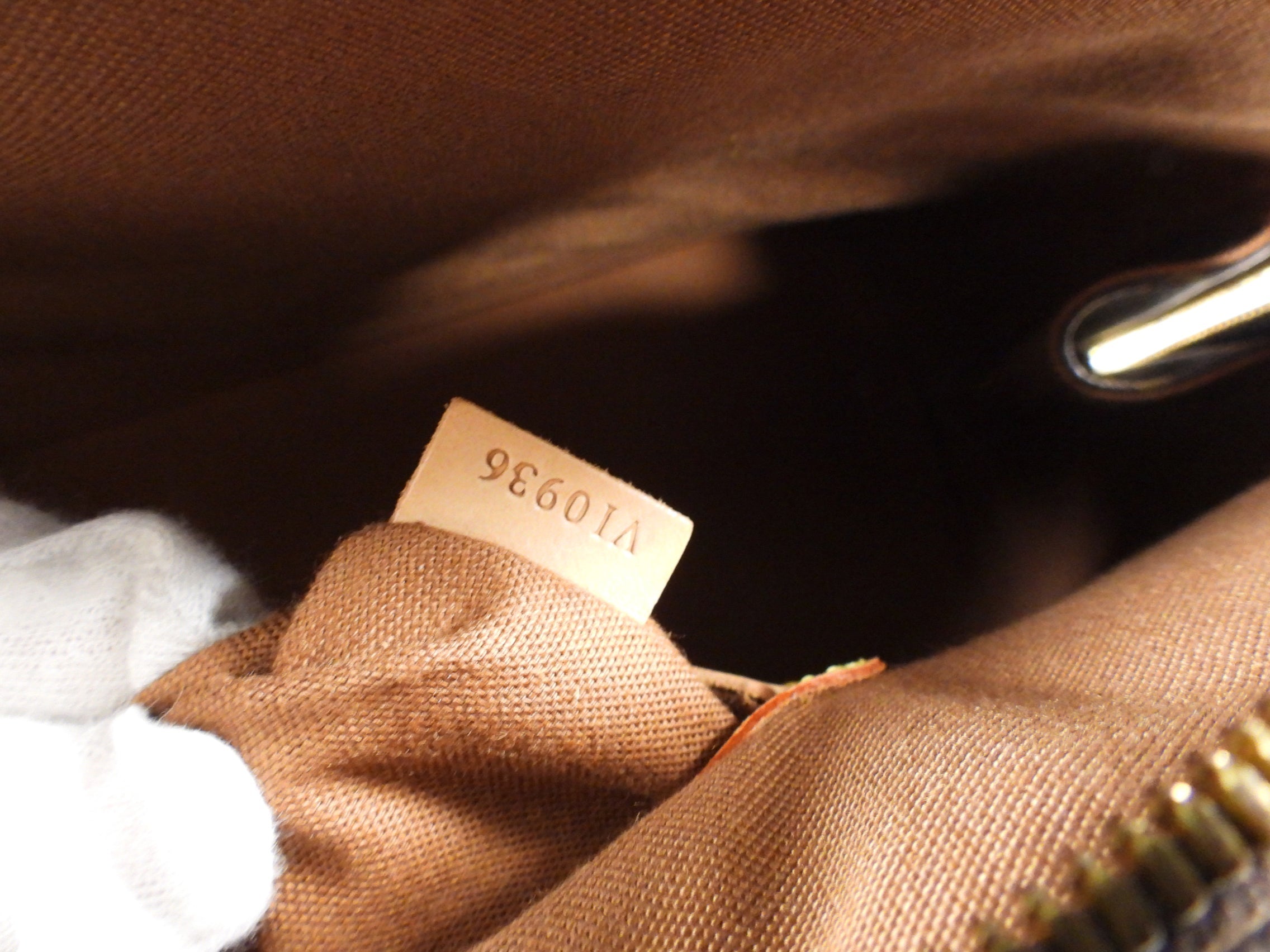 Louis Vuitton Vintage 1996 Monogram Alma PM Small Dome Bag