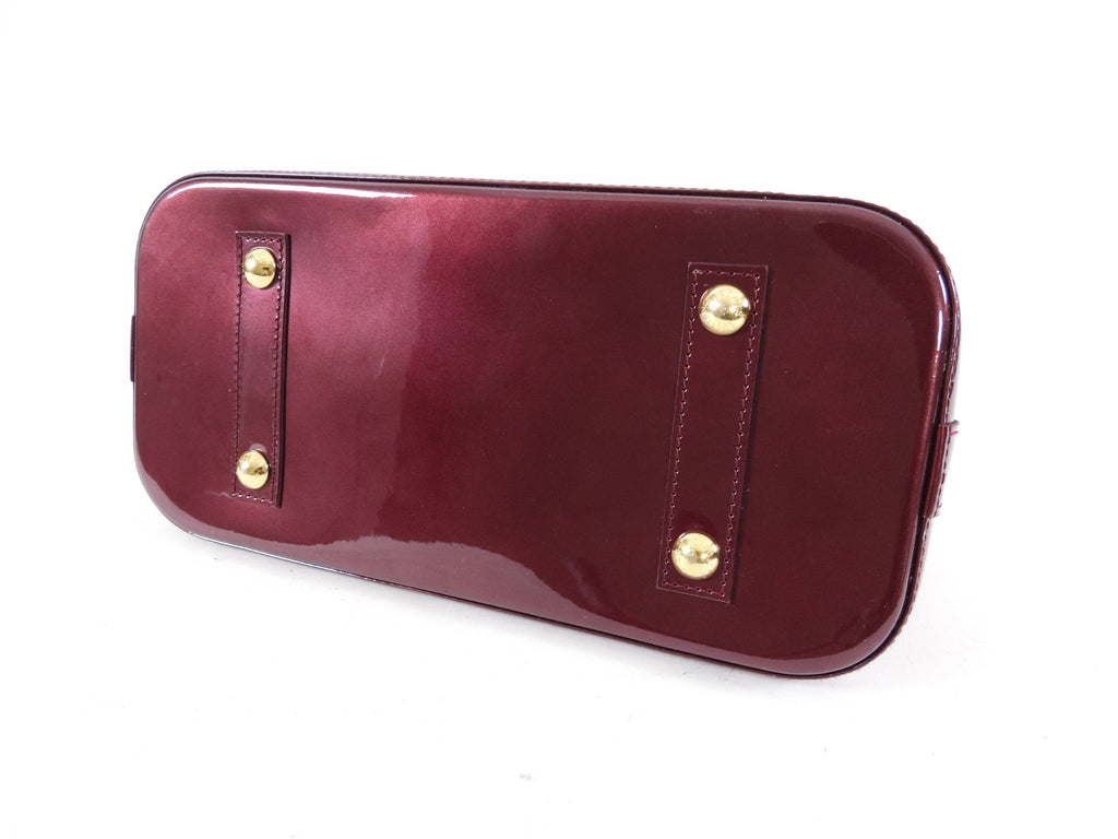 Louis Vuitton Alma PM bag in Monogram Vernis Rouge Fauviste