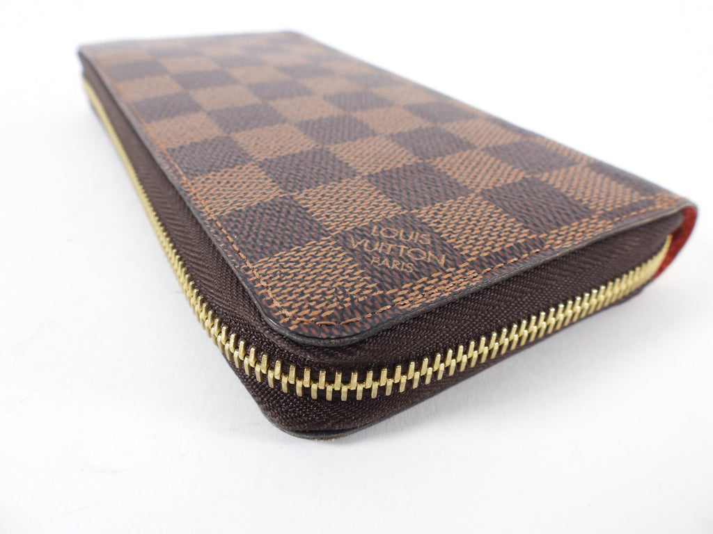 Louis Vuitton Damier Ebene Animation Christmas 2015 Evasion Zippy Wallet