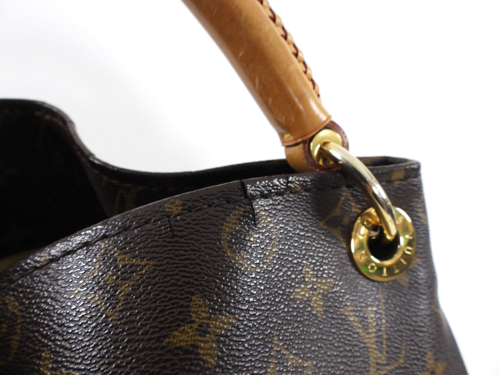 Louis Vuitton Monogram Canvas Artsy MM Bag