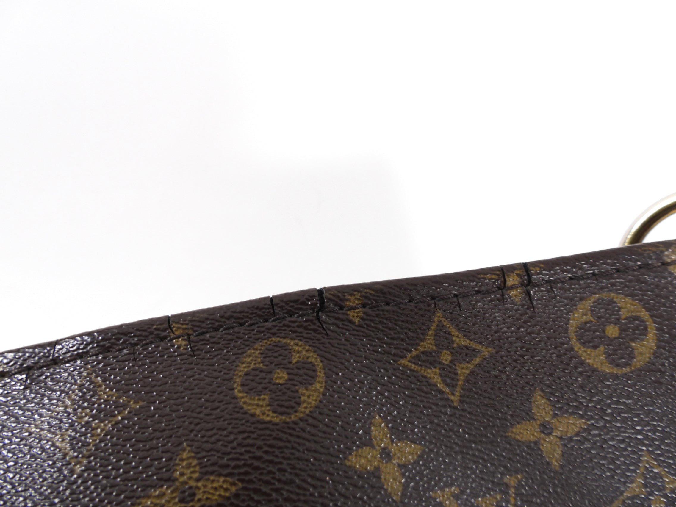 Louis Vuitton Monogram Canvas Artsy MM Bag
