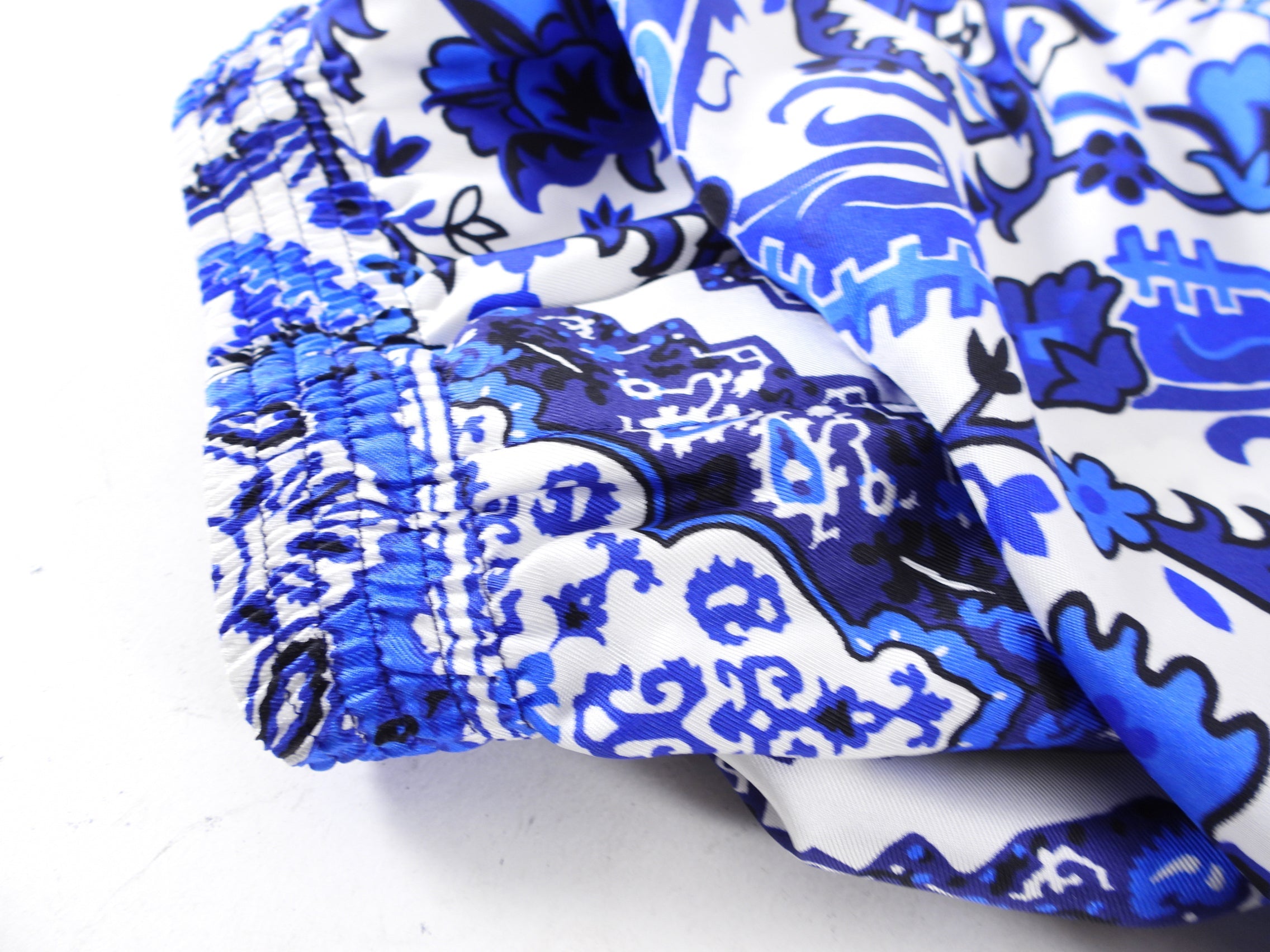 Louis Vuitton Blue and White Silk Twill Bandana Print Shorts - 38