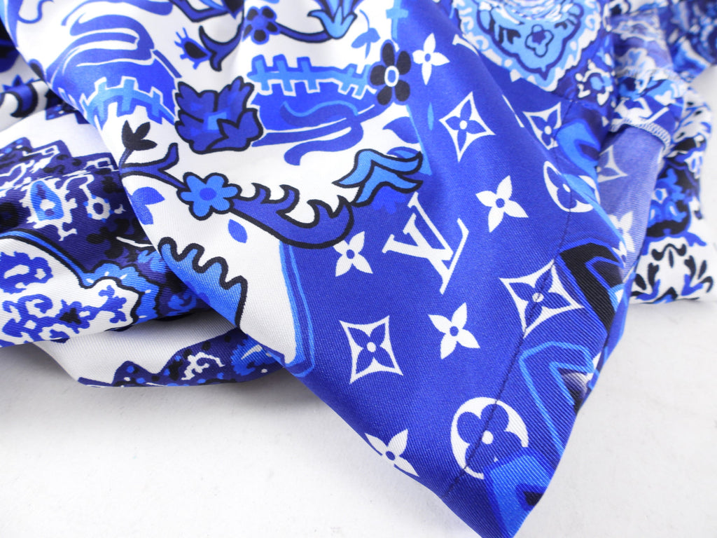 Louis Vuitton Blue and White Silk Twill Bandana Print Shorts - 38