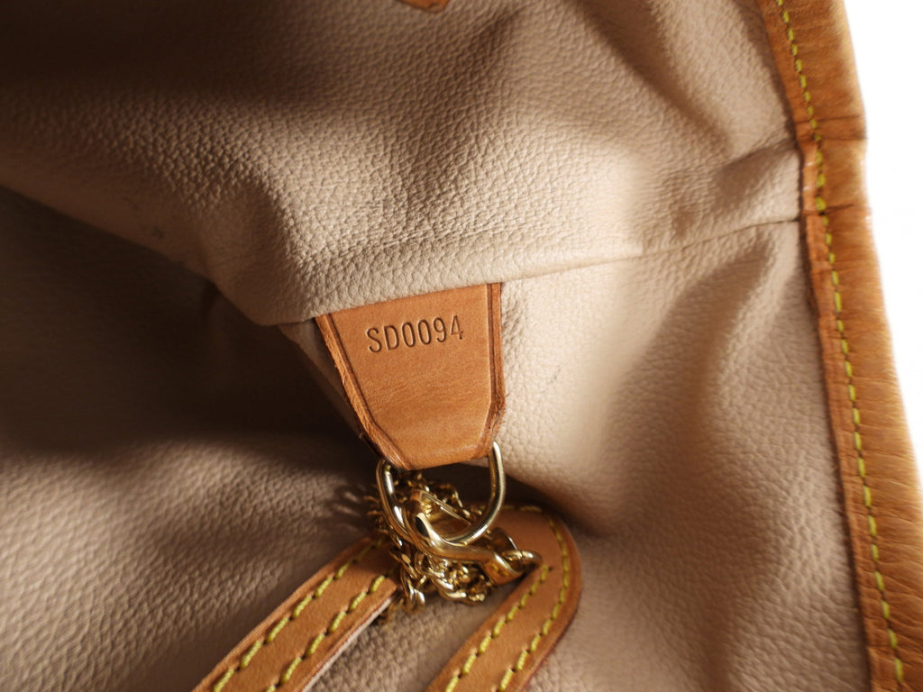 Louis Vuitton Monogram Canvas Bucket GM Shoulder Bag
