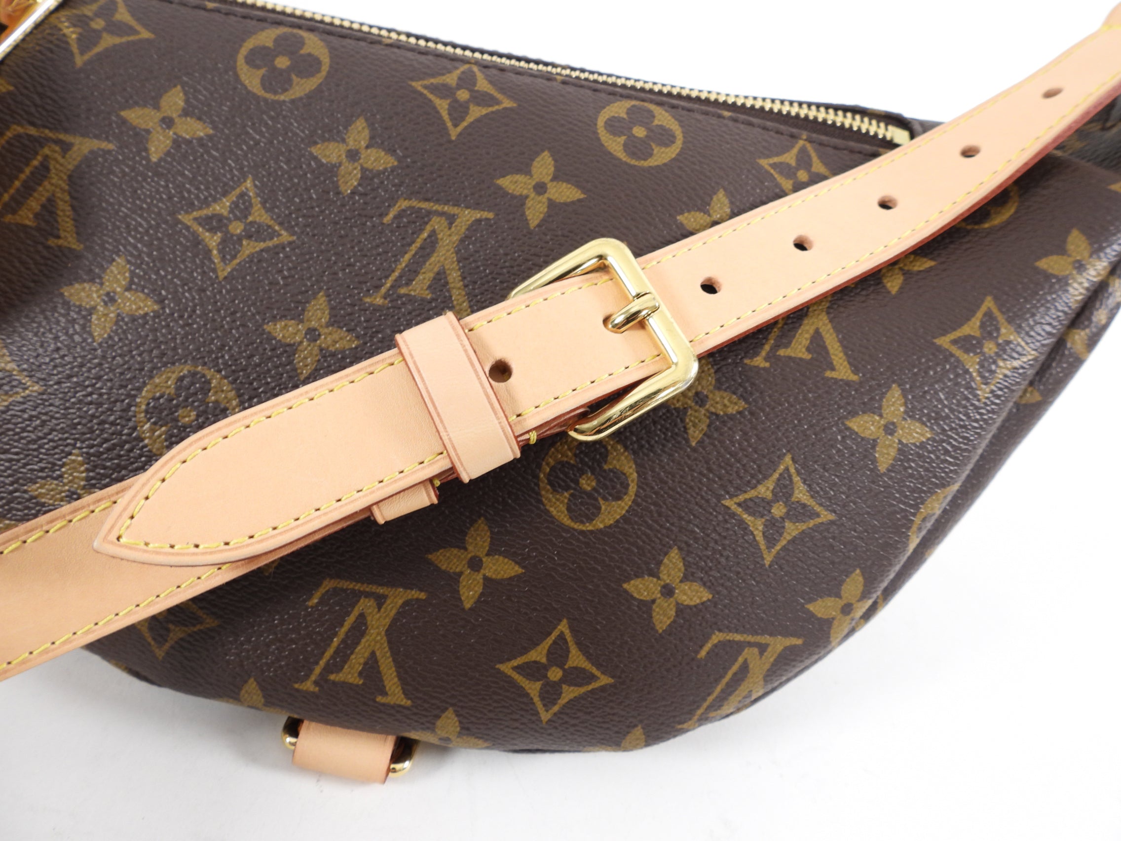 Louis Vuitton Monogram Canvas MM Bum Bag - Waist Bag