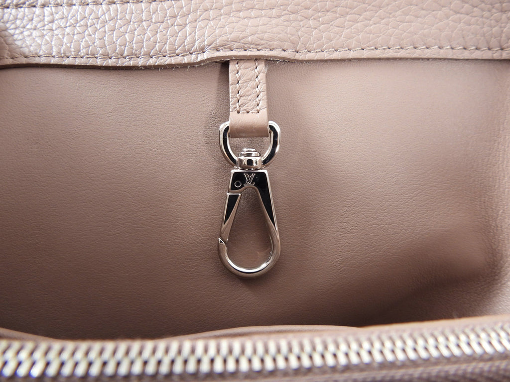 Louis Vuitton Light Beige Pink Taruillon Capucines MM Top Handle Bag