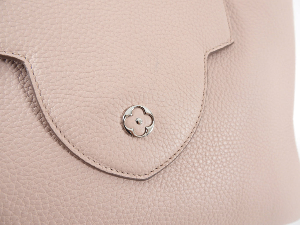 Louis Vuitton Light Beige Pink Taruillon Capucines MM Top Handle Bag